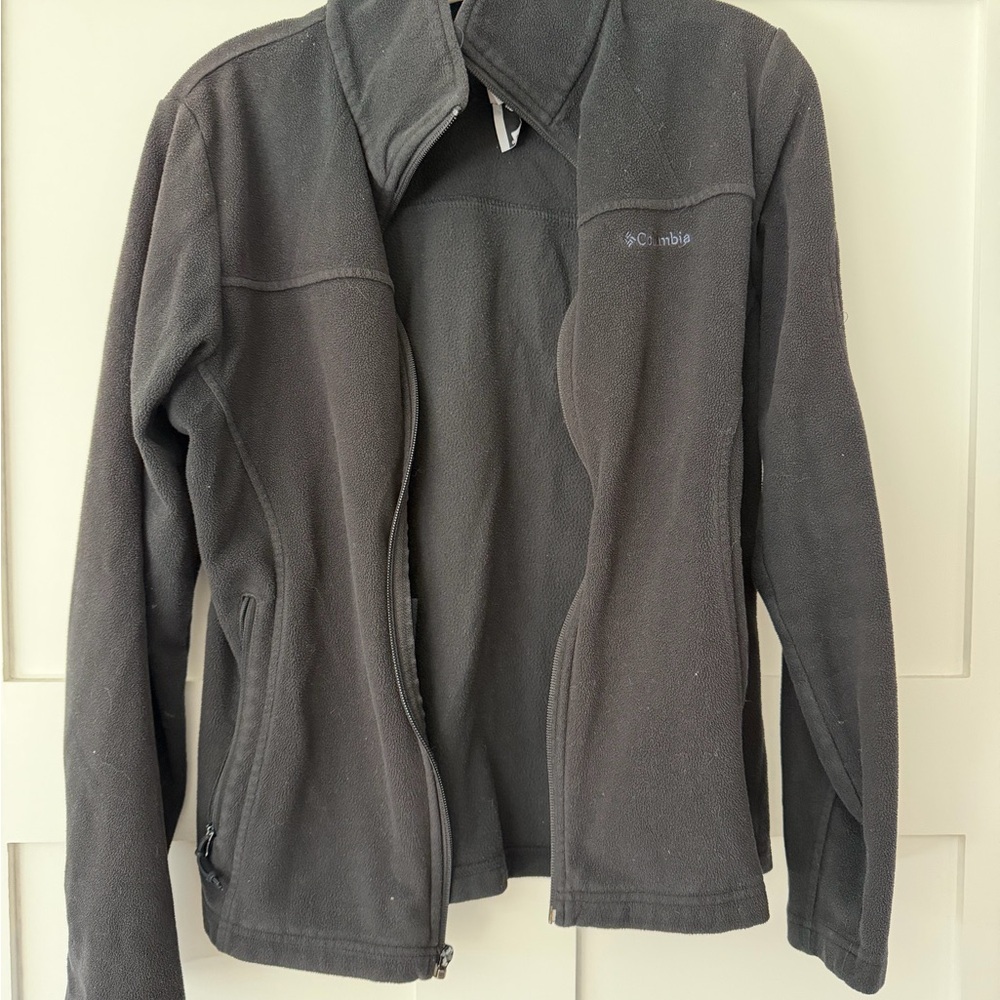 Columbia Women’s Black Full Zip Jacket